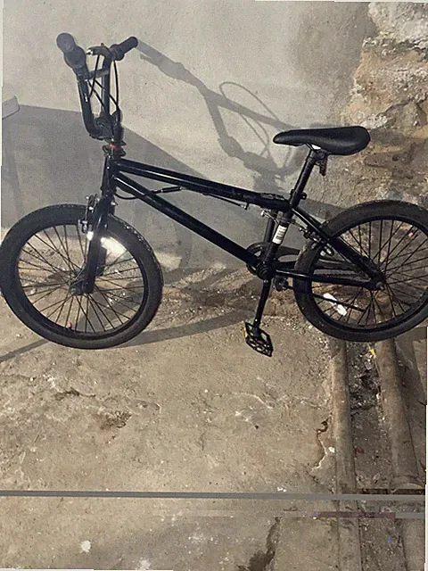 Black 20 in BMX Bike w/ Pegs, 1-Speed Mechanical Rim Brake, BMX Bar