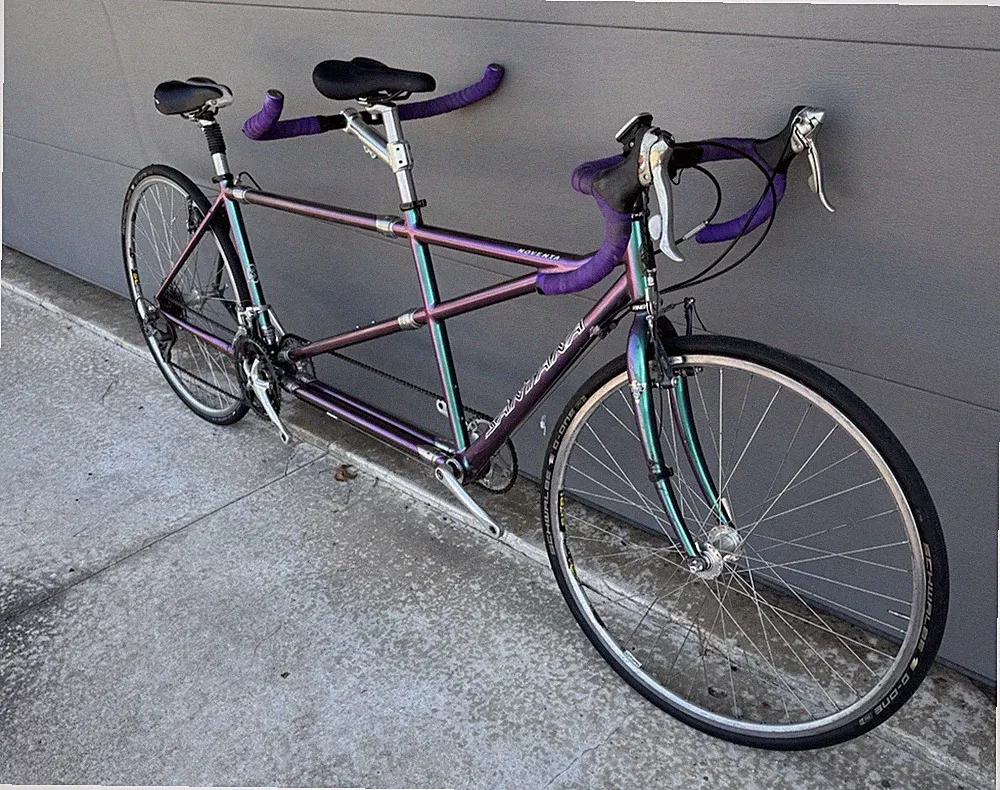 Santana Noventa Tandem Road Bike, Size Small, S&S Couplers, Hardshell Case